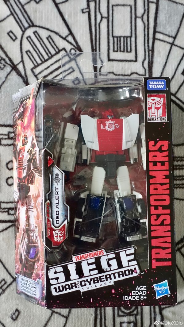 Transformers Siege Wave 3 Lots Of In Hand Photos   Thundercracker, Red Alert, Smashdown, Refraktor And More 35 (35 of 42)